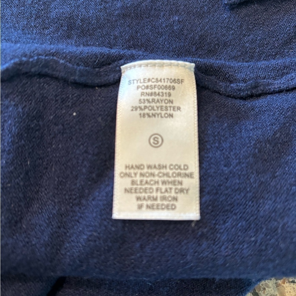 Evolution by Cyrus Davison Scalloped Edge Cardigan size Small Navy NWT - Picture 6 of 9